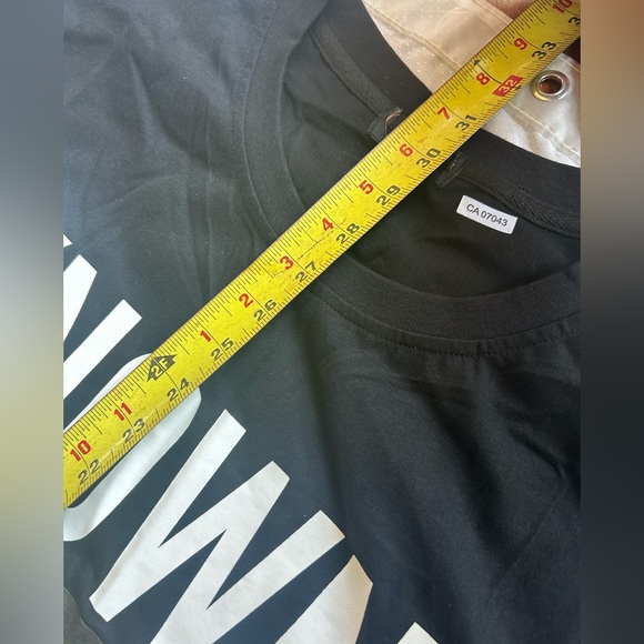 Well Known Studios Graphic Tee T-shirt Gothic Art Hype Streetwear Designer - Picture 3 of 7